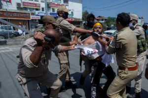 Indian assault on kashmiri journalist