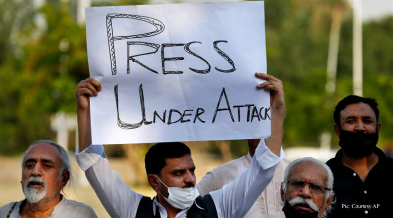 The Rural Media Network Pakistan (RMNP) has strongly condemned the raid conducted by the National Cyber Crime Investigation Agency (NCCIA) on the office of the Multan-based daily newspaper Daily Baithak, the seizure of computer equipment, and the alleged harassment of members of its editorial staff. RMNP has demanded strict action against the officials involved in the incident. In a statement issued by RMNP, the organization described the NCCIA's action against a newspaper engaged in investigative journalism as a serious attack on press freedom. RMNP stated that such coercive and unlawful actions against media organizations are unacceptable in any democratic and civilized society. The statement further noted that the entry of officials into the newspaper's office, the harassment of editorial personnel, and the confiscation of computers constitute unacceptable and unlawful measures that undermine the independence of the press and the free flow of information. RMNP has called upon the Government of Pakistan to order a transparent and impartial inquiry into the incident, take strict action against all officials found responsible, and withdraw the notices issued to the management of Daily Baithak. The organization reaffirmed its commitment to defending media freedom and urged the authorities to ensure that journalists and media institutions can perform their professional duties without intimidation or interference