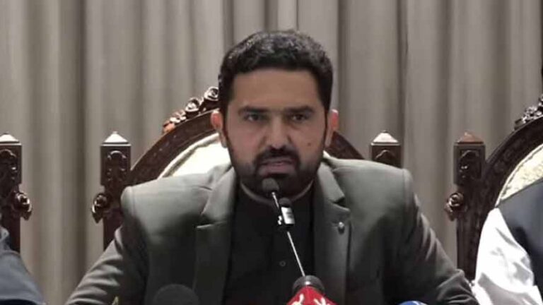 KP Govt announces expanded support package for journalists, new press club building planned